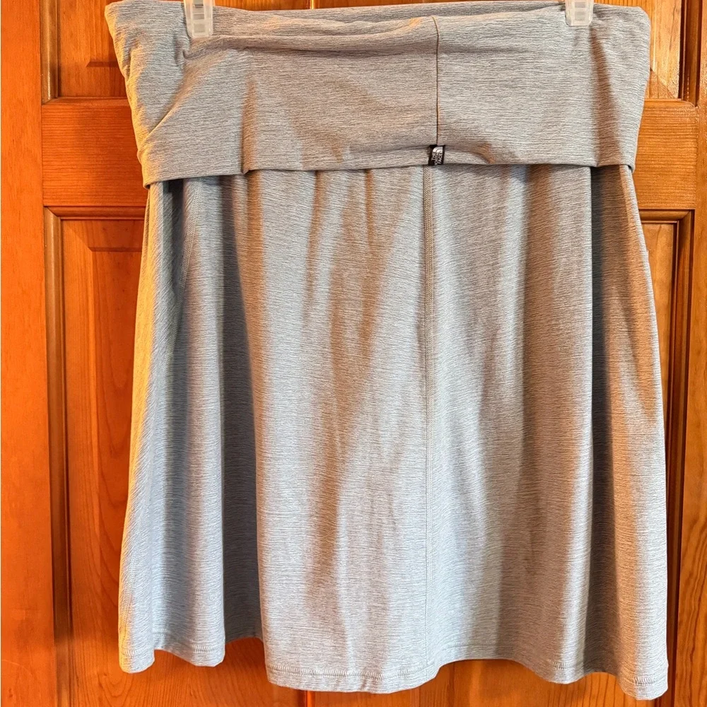 The North Face Gray Skirt Size XL Flashdry - Picture 3 of 4